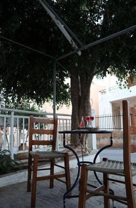 Sophie'S Traditional Hospitality Appartment Monemvasia Bagian luar foto